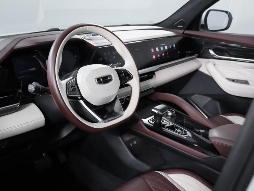 Geely Monjaro I Москва  - изображение 14