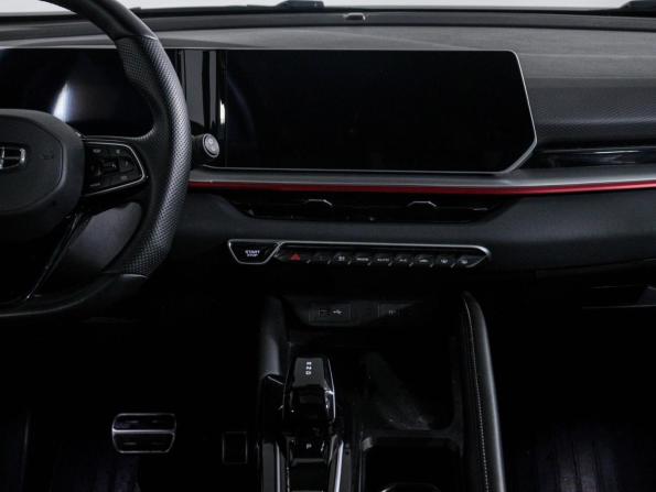 Geely Coolray I Рестайлинг с пробегом 2023 года, цена 2 050 000 рублей, 30987 км, внедорожник, Автокод Объявления