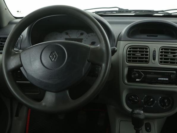 Renault Symbol I Рестайлинг с пробегом 2004 года, цена 266 000 рублей, 297000 км, седан, Автокод Объявления