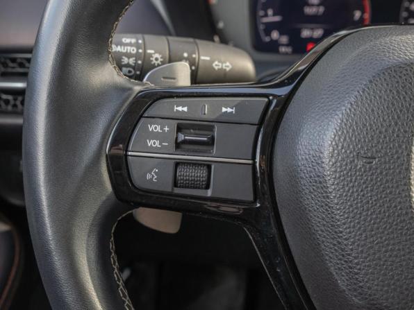Honda ZR-V с пробегом 2024 года, цена 3 398 000 рублей, 21379 км, внедорожник, Автокод Объявления