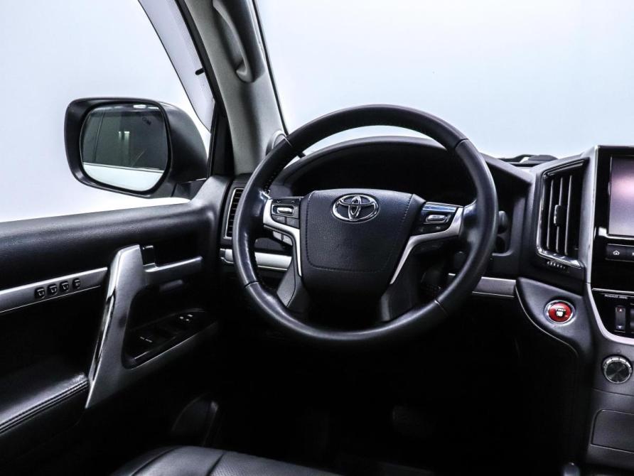 Toyota Land Cruiser 200 Series Рестайлинг 2 Красноярск  - изображение 11