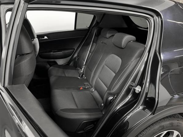 Kia Sportage IV Рестайлинг с пробегом 2020 года, цена 2 289 900 рублей, 99561 км, внедорожник, Автокод Объявления