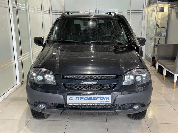 Chevrolet Niva I Рестайлинг с пробегом 2017 года, цена 759 000 рублей, 80135 км, внедорожник, Автокод Объявления
