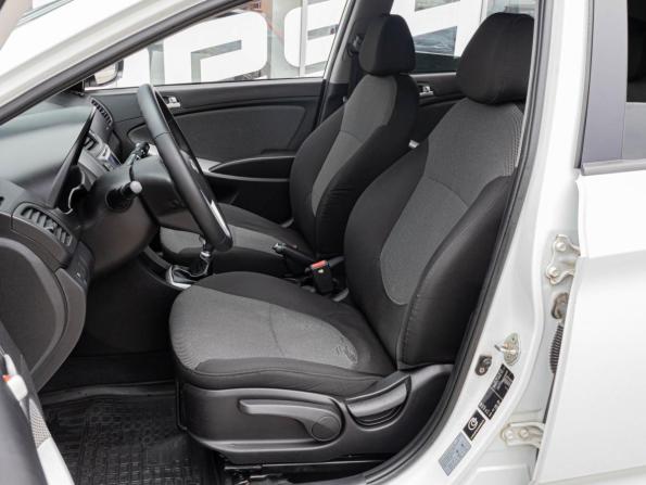 Hyundai Solaris I с пробегом 2014 года, цена 849 000 рублей, 185659 км, хэтчбек, Автокод Объявления