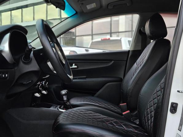 Kia Rio IV Рестайлинг с пробегом 2021 года, цена 1 369 000 рублей, 90000 км, седан, Автокод Объявления