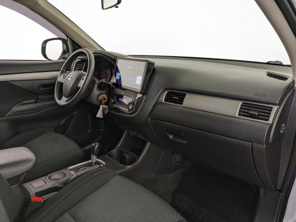 Mitsubishi Outlander III Рестайлинг 2 с пробегом 2016 года, цена 1 830 000 рублей, 90640 км, внедорожник, Автокод Объявления