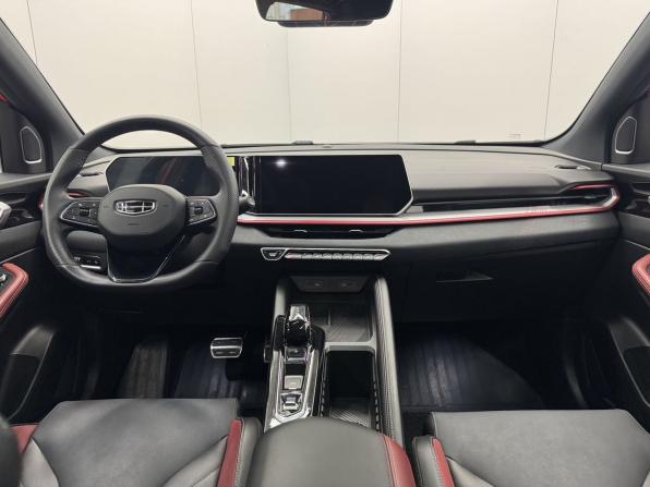 Geely Coolray I Рестайлинг с пробегом 2023 года, цена 2 100 000 рублей, 28268 км, внедорожник, Автокод Объявления