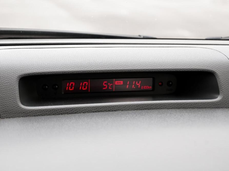 Suzuki Swift III Волгоград  - изображение 17