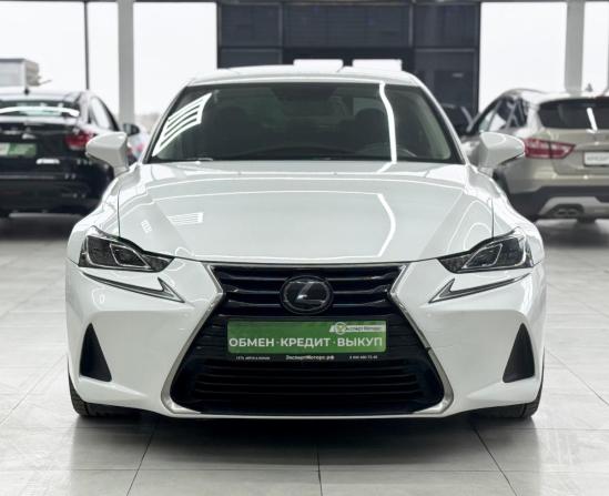 Lexus IS III Рестайлинг с пробегом 2018 года, цена 2 399 000 рублей, 135823 км, седан, Автокод Объявления