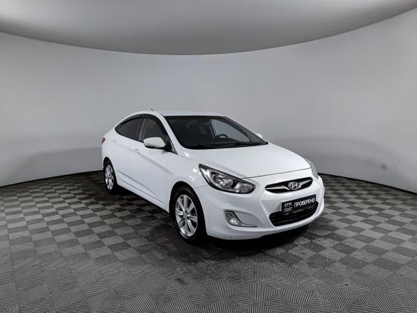 Hyundai Solaris I с пробегом 2012 года, цена 750 000 рублей, 176335 км, седан, Автокод Объявления