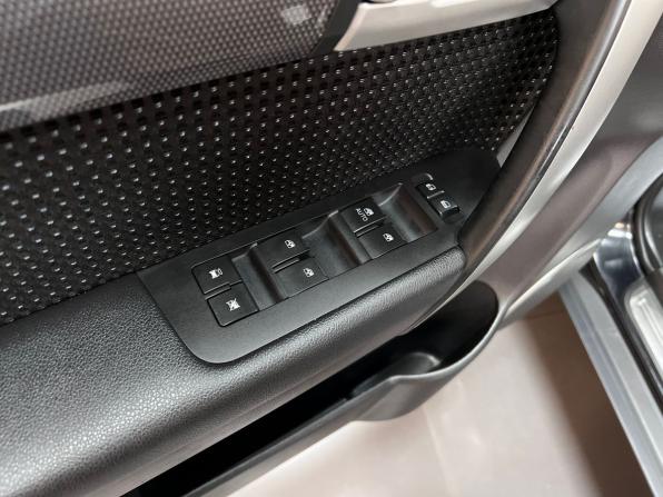Chevrolet Captiva I Рестайлинг с пробегом 2012 года, цена 1 190 000 рублей, 221776 км, внедорожник, Автокод Объявления