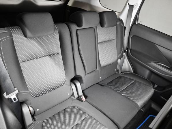 Mitsubishi Outlander III Рестайлинг 3 с пробегом 2019 года, цена 1 915 000 рублей, 114810 км, внедорожник, Автокод Объявления