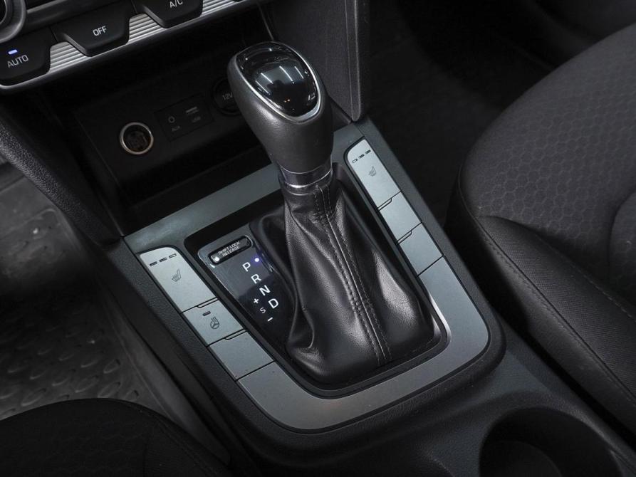 Hyundai Elantra VI (AD) Рестайлинг Ростов-на-Дону  - изображение 13