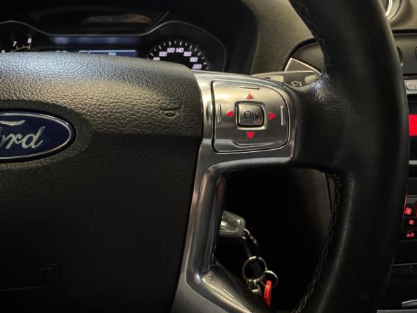Ford Mondeo IV Рестайлинг с пробегом 2012 года, цена 679 000 рублей, 218000 км, седан, Автокод Объявления