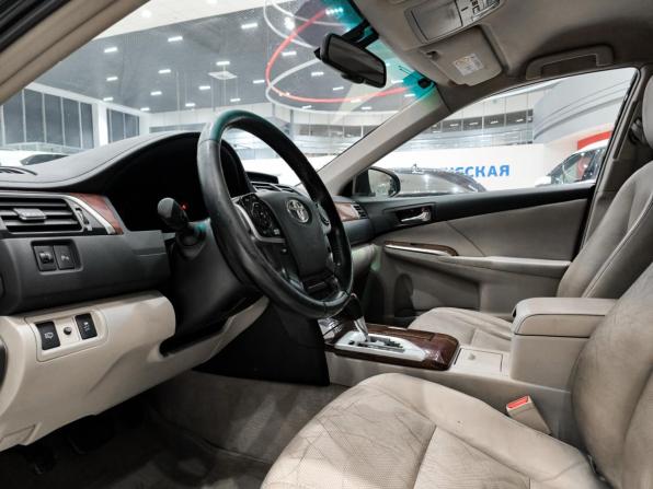 Toyota Camry VII (XV50) с пробегом 2013 года, цена 1 020 000 рублей, 281721 км, седан, Автокод Объявления