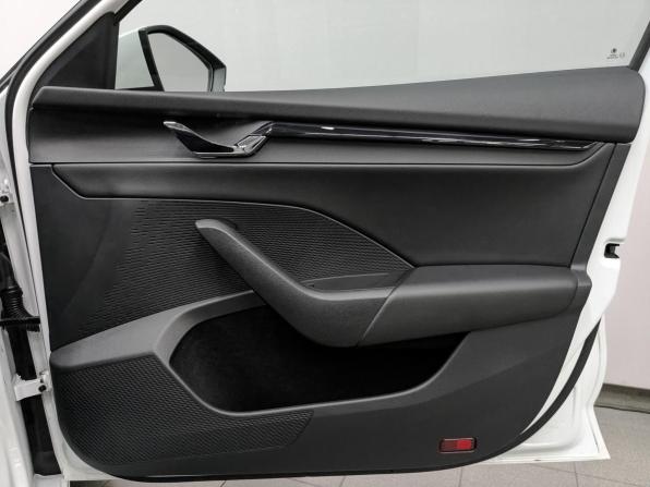 Skoda Octavia IV (A8) с пробегом 2021 года, цена 2 320 000 рублей, 94965 км, лифтбек, Автокод Объявления