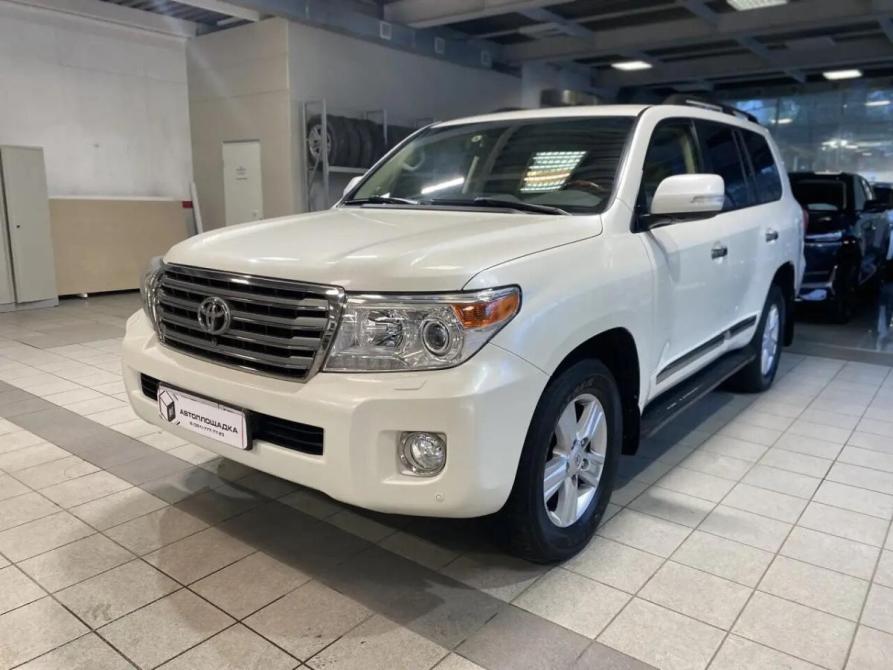 Toyota Land Cruiser 200 Series Рестайлинг 1 Челябинск  - изображение 1