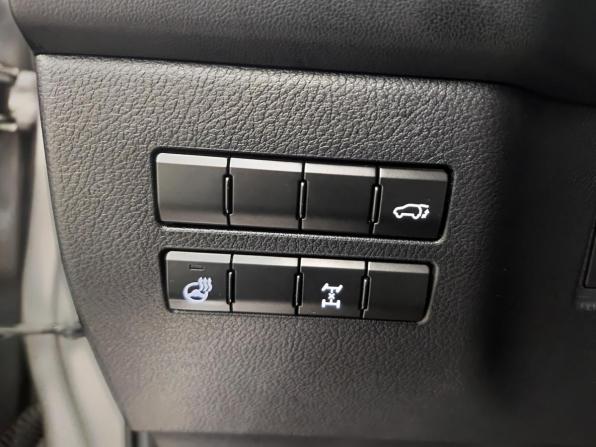 Lexus NX I Рестайлинг с пробегом 2019 года, цена 3 410 000 рублей, 100426 км, внедорожник, Автокод Объявления