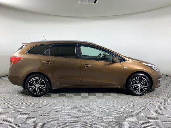 Kia Ceed II Рестайлинг с пробегом 2016 года, цена 1 070 000 рублей, 226364 км, хэтчбек, Автокод Объявления