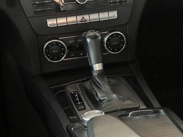 Mercedes-Benz C-Класс III (W204) Рестайлинг с пробегом 2011 года, цена 1 220 000 рублей, 170000 км, купе, Автокод Объявления
