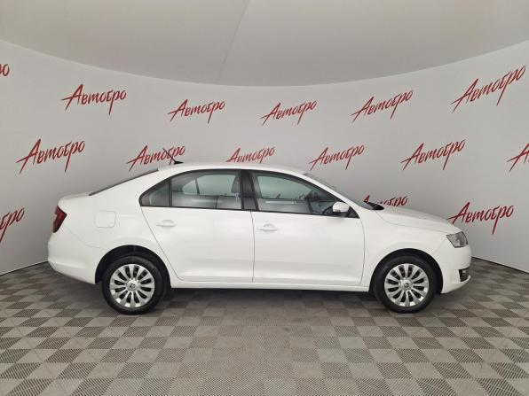 Skoda Rapid I Рестайлинг с пробегом 2019 года, цена 1 279 000 рублей, 67063 км, лифтбек, Автокод Объявления
