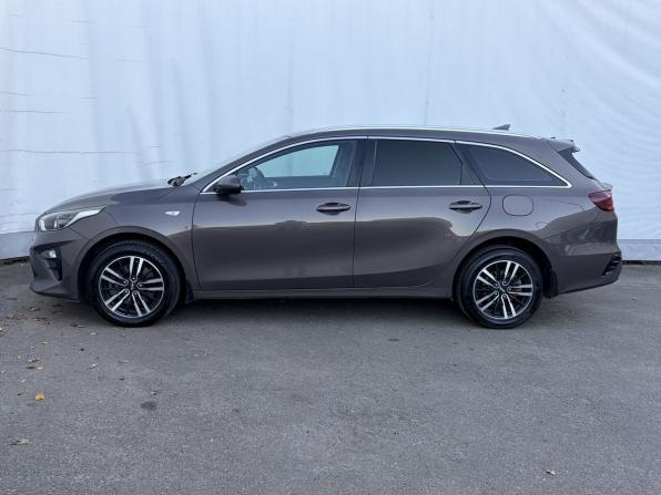 Kia Ceed III с пробегом 2019 года, цена 1 699 683 рубля, 113186 км, универсал, Автокод Объявления
