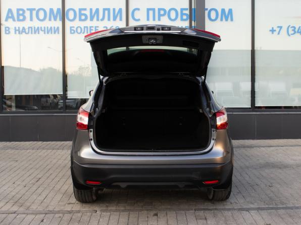Nissan Qashqai II с пробегом 2017 года, цена 1 390 000 рублей, 107584 км, внедорожник, Автокод Объявления
