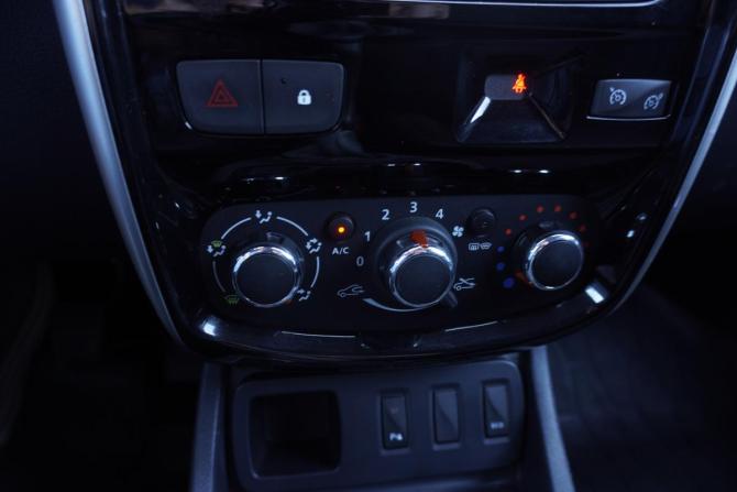 Nissan Terrano III (D10) с пробегом 2020 года, цена 1 555 000 рублей, 89233 км, внедорожник, Автокод Объявления