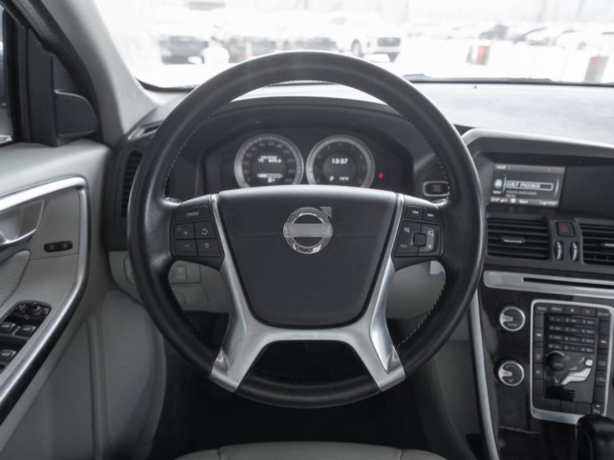 Volvo XC60 I Москва  - изображение 10