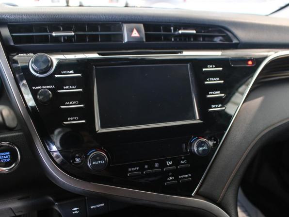 Toyota Camry VIII (XV70) с пробегом 2018 года, цена 2 785 800 рублей, 61302 км, седан, Автокод Объявления