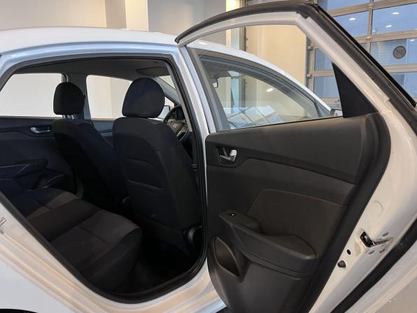 Hyundai Solaris II Рестайлинг с пробегом 2022 года, цена 1 774 000 рублей, 97425 км, седан, Автокод Объявления