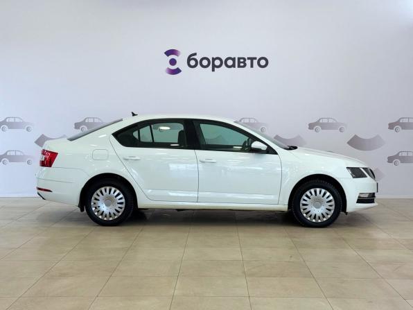 Skoda Octavia III (A7) Рестайлинг с пробегом 2020 года, цена 1 750 000 рублей, 91482 км, лифтбек, Автокод Объявления