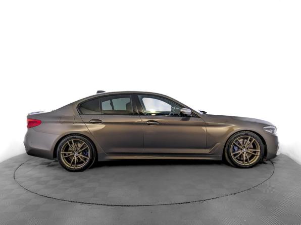 BMW 5 серии VII (G30/G31/G38) с пробегом 2018 года, цена 4 950 000 рублей, 104100 км, седан, Автокод Объявления