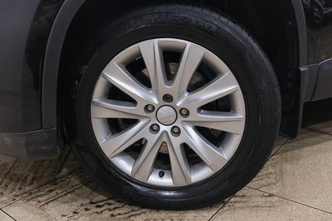 Volkswagen Tiguan I с пробегом 2009 года, цена 1 169 000 рублей, 293233 км, внедорожник, Автокод Объявления