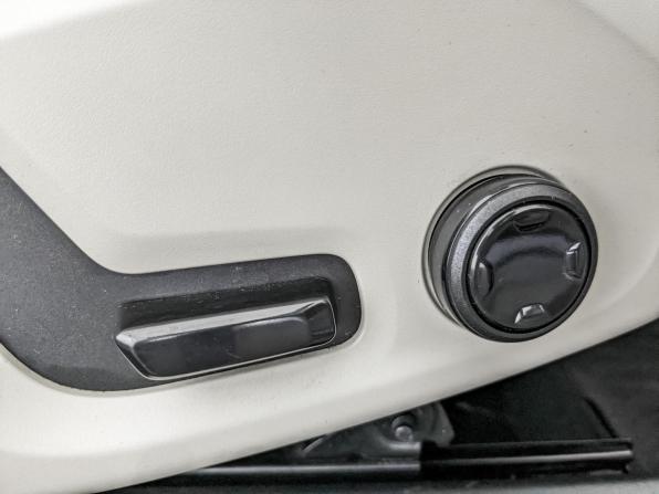 Volvo XC60 II с пробегом 2019 года, цена 3 520 000 рублей, 130000 км, внедорожник, Автокод Объявления