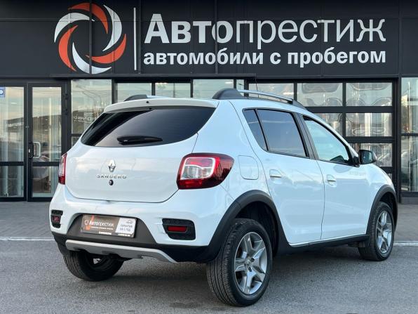 Renault Sandero II Рестайлинг с пробегом 2020 года, цена 1 230 000 рублей, 159504 км, хэтчбек, Автокод Объявления