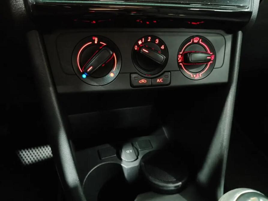 Volkswagen Polo V Рестайлинг Уфа  - изображение 12