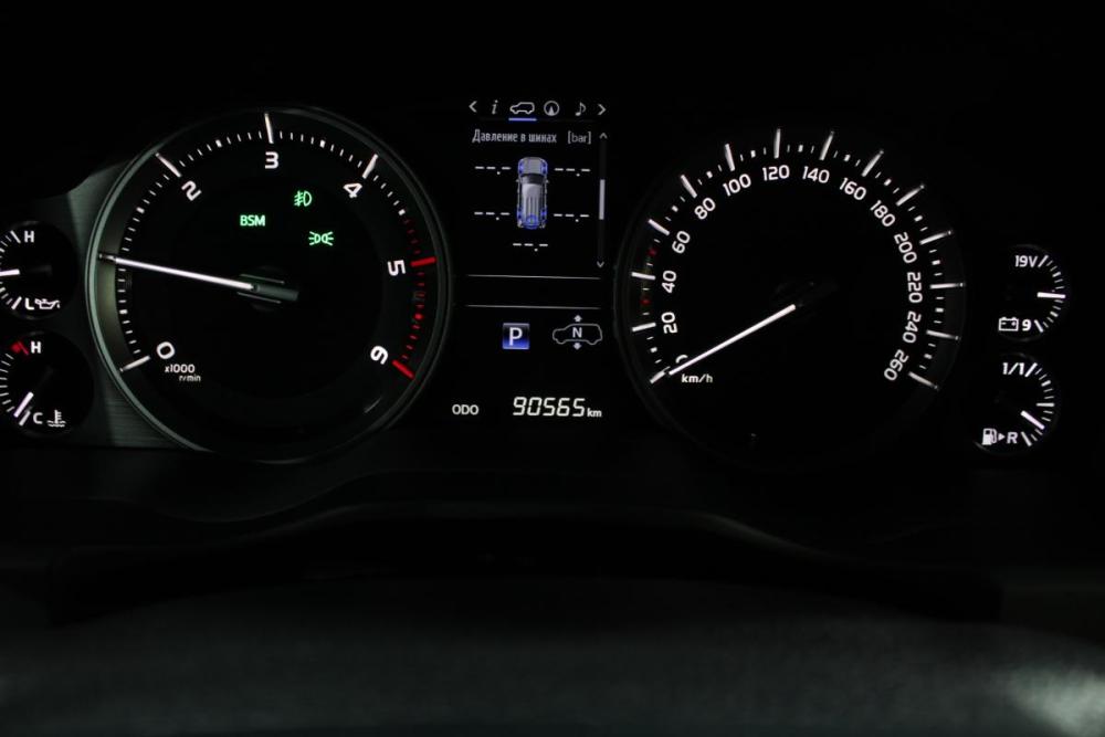 Toyota Land Cruiser 200 Series Рестайлинг 2 Владивосток  - изображение 22