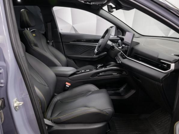 Geely Binyue I Рестайлинг 2 с пробегом 2025 года, цена 2 191 000 рублей, 35600 км, внедорожник, Автокод Объявления