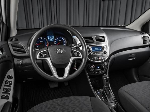 Hyundai Solaris I Рестайлинг с пробегом 2016 года, цена 1 119 000 рублей, 139534 км, седан, Автокод Объявления