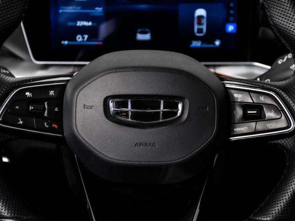 Geely Coolray I Рестайлинг с пробегом 2023 года, цена 2 298 000 рублей, 22907 км, внедорожник, Автокод Объявления