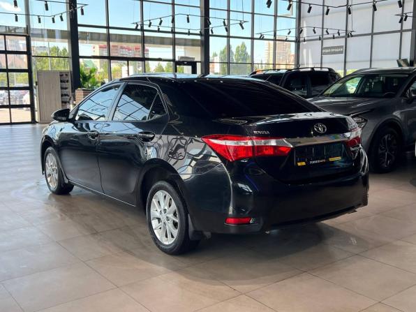 Toyota Corolla XI (E160 E170 E180) с пробегом 2013 года, цена 1 220 000 рублей, 241713 км, седан, Автокод Объявления