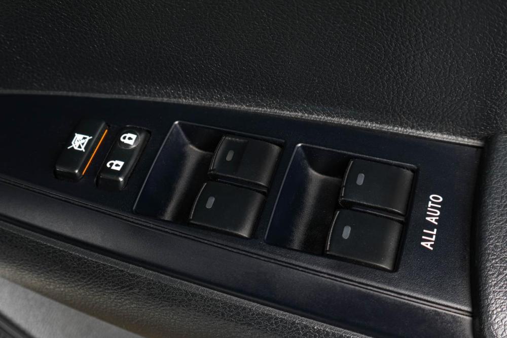 Toyota Corolla XI (E160 E170) Рестайлинг 2 Тюмень  - изображение 18