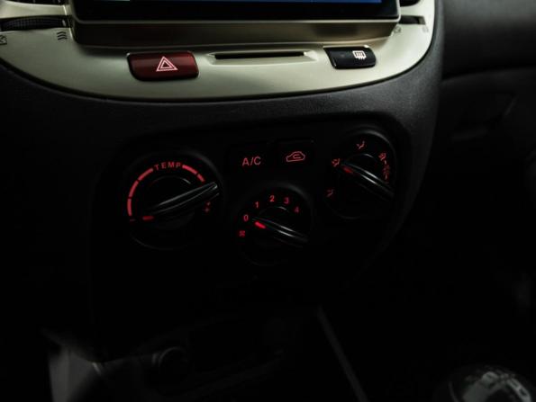 Kia Rio II Рестайлинг с пробегом 2009 года, цена 449 777 рублей, 190599 км, хэтчбек, Автокод Объявления
