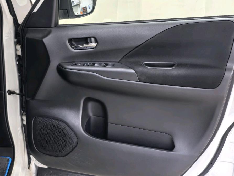 Nissan Serena V (C27) Рестайлинг Краснодар  - изображение 16