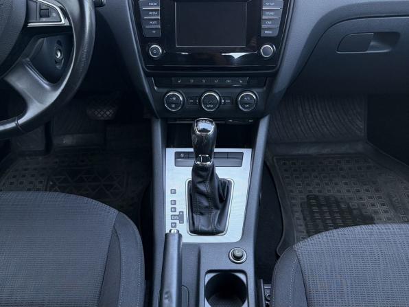 Skoda Octavia III (A7) с пробегом 2014 года, цена 1 240 000 рублей, 91353 км, лифтбек, Автокод Объявления