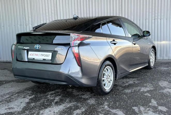 Toyota Prius III Рестайлинг (XW30) с пробегом 2016 года, цена 1 630 000 рублей, 133023 км, лифтбек, Автокод Объявления