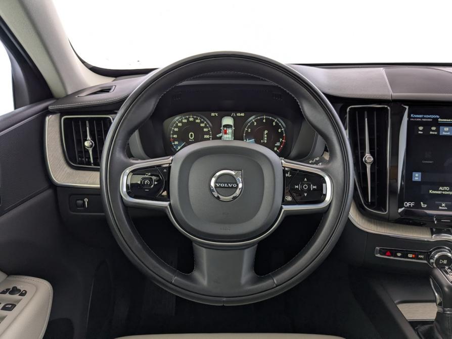 Volvo XC60 II Москва  - изображение 22