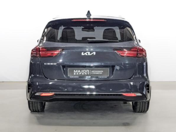 Kia Ceed III Рестайлинг с пробегом 2022 года, цена 2 300 000 рублей, 71000 км, универсал, Автокод Объявления