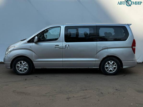 Hyundai Grand Starex I с пробегом 2010 года, цена 1 365 000 рублей, 316790 км, минивэн, Автокод Объявления